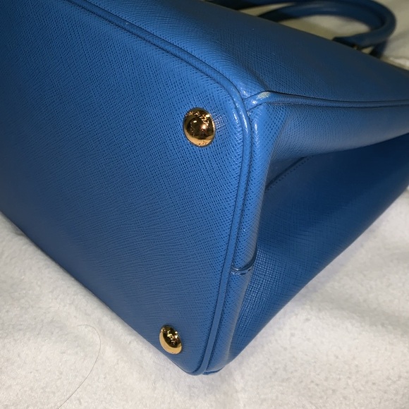 💙 Large Prada Galleria Saffiano leather bag - Picture 9 of 16